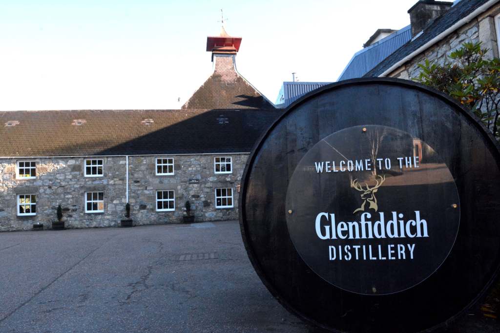 WHISKY TOURS